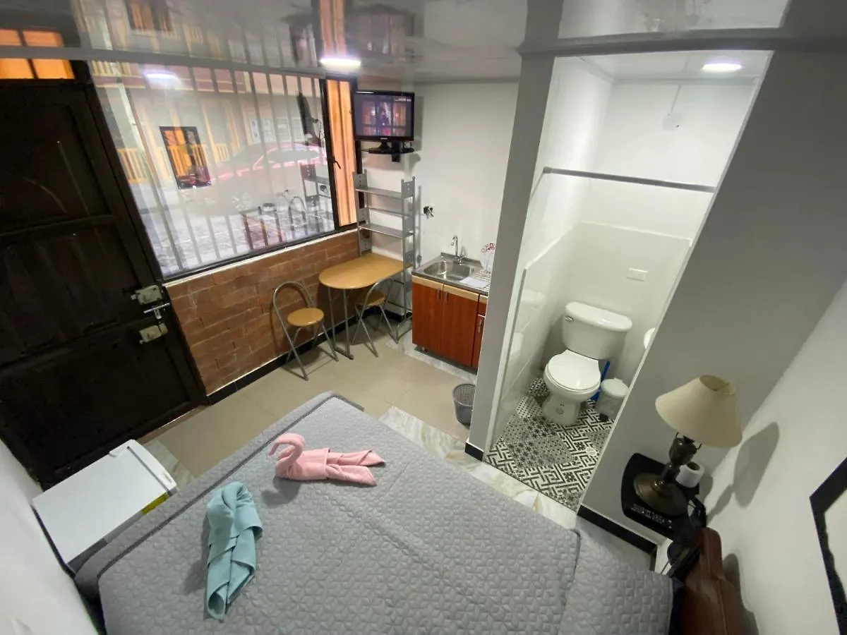 Apartment Apartaestudio Pequeno Privado Cerca Al Aeropuerto